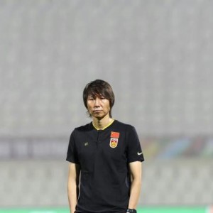 彩票开奖结果-李铁：20年从国脚到国足主帅 微笑面对成功或失败